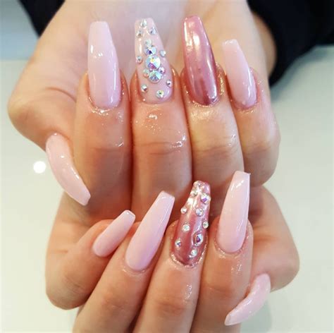 Find the Perfect Nail Spa Near Me: Experience the Magic